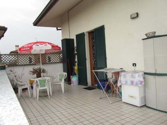 Vimercate – Due Locali con Sottotetto – Via Velasca