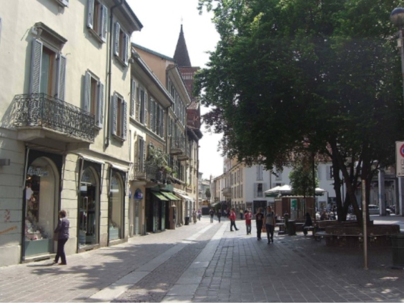 Monza – Negozi – Via Italia